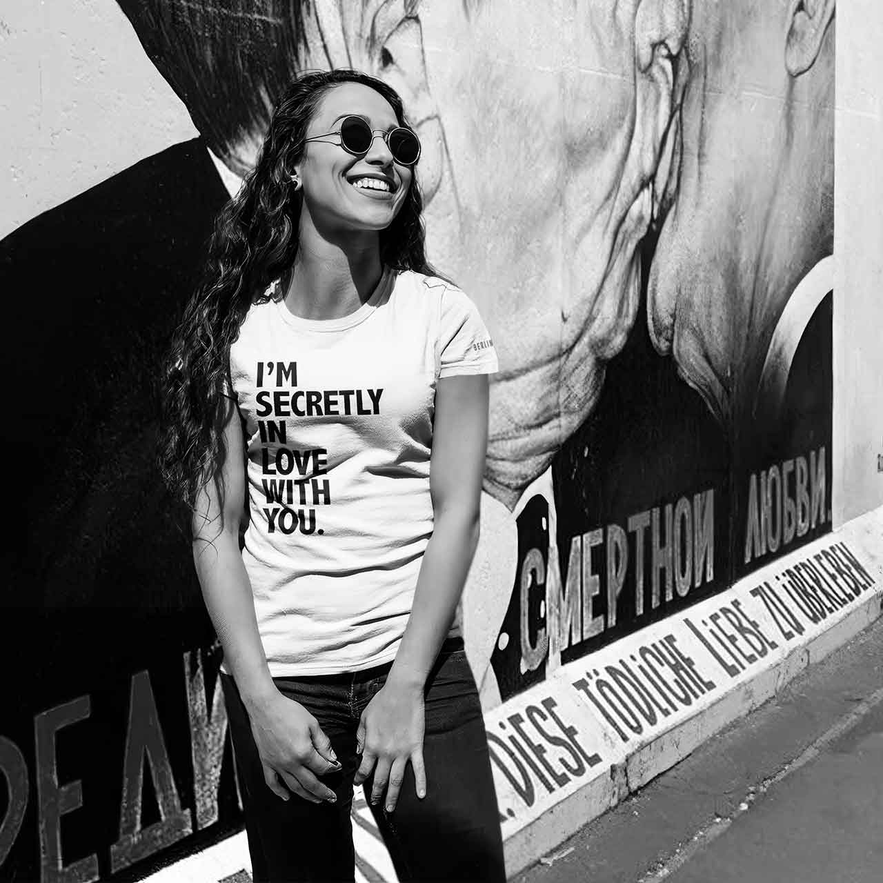 I'm Secretly In Love With You Berlin Kills Me T Shirt - Fraternal Kiss by Dmitri Vrubel Berlin East Side Gallery